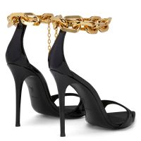 INTRIIGO CHAIN - Black - Sandals