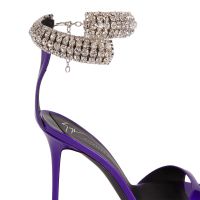 INTRIIGO BIJOUX - Purple - Sandals
