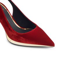 VIRGYN - Red - Pumps