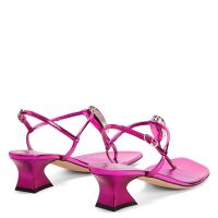 ANTHONIA - Fucsia - Sandals