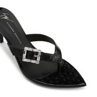 NAOMEE - Black - Sandals