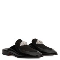 DEMI THEODORE - Black - Loafers