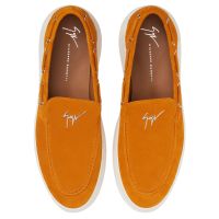 CONLEY STRING - Orange - Loafers