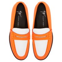 EURO LOAFER - Orange - Loafers