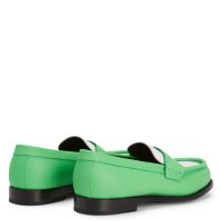 EURO LOAFER - Green - Loafers