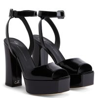 NEW BETTY - Black - Sandals