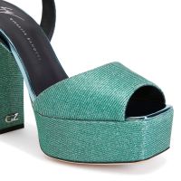 NEW BETTY - Green - Sandals