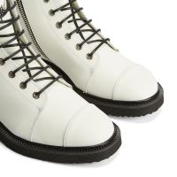 THORA - White - Boots