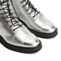 THORA - Silver - Boots