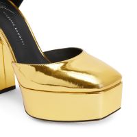 BEBE - Gold - Platforms