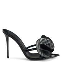 INTRIIGO CHARMANTE - Black - Sandals