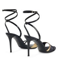 MOUNAGE - Black - Sandals