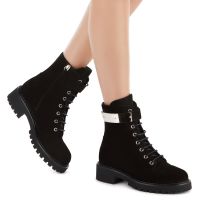 ALEXA - black - Boots