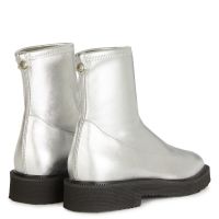 SELMA - Silver - Boots