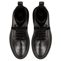 ACHILLE - Black - Boots