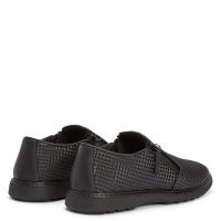 COOPER FLAT - Black - Loafers