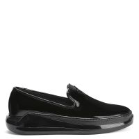 CONLEY - Black - Loafers