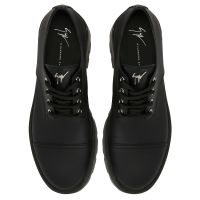 REEPLEY - Black - Lace up