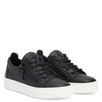 FRANKIE - Black - Low-top sneakers