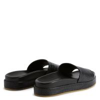 [GIUSEPPE ZANOTTI] ジュゼッペザノッティ Gz-indi Giuseppe Zanotti GZ-Indi Leather Slides | Black | FARFETCH