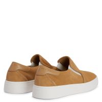 GZ94 - Marrone - Slip-on