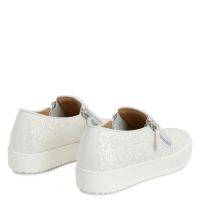 EVE - White - Low-top sneakers