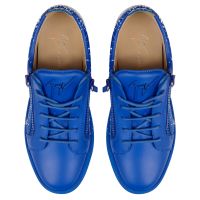 FRANKIE SPRAY - Blue - Low-top sneakers