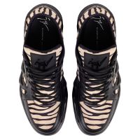 TALON - Black and white - Low top sneakers