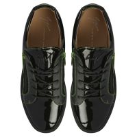 FRANKIE - black - Low-top sneakers