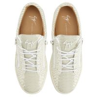 FRANKIE - White - Low-top sneakers