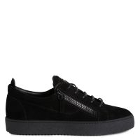 FRANKIE - Black - Low-top sneakers