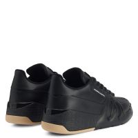 TALON - Black - Low-top sneakers