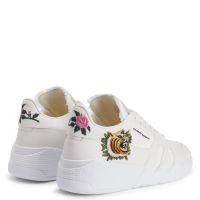 TALON - White - Low-top sneakers