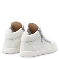 NICKI - White - Mid top sneakers