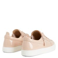 NICKI - Pink - Low top sneakers