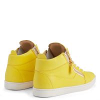 KRISS - Yellow - Low-top sneakers