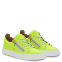 NICKI - Yellow - Low top sneakers