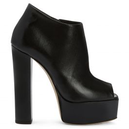 【GIUSEPPE ZANOTTI】レザー platform ankle ブーツ GIUSEPPE ZANOTTI Leather platform Chelsea boots | NET-A-PORTER