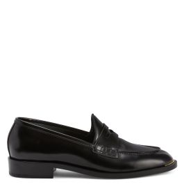 新品★Giuseppe Zanotti★COSTNER★モカシン★ローファー THE MAUI: Loafers Black | Giuseppe Zanotti