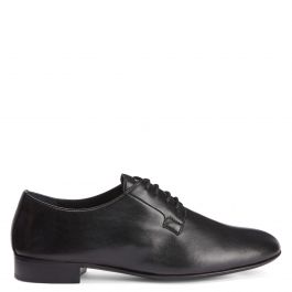 Giuseppe Zanotti スタッズ付きローファー Giuseppe Zanotti Adric スタッズ ローファー | ブラック