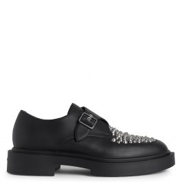 ADRIC STUDS