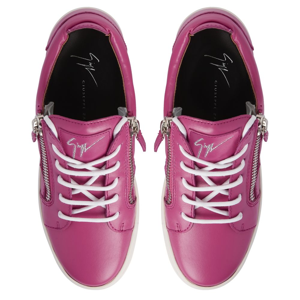 NICKI - Pink - Low-top sneakers