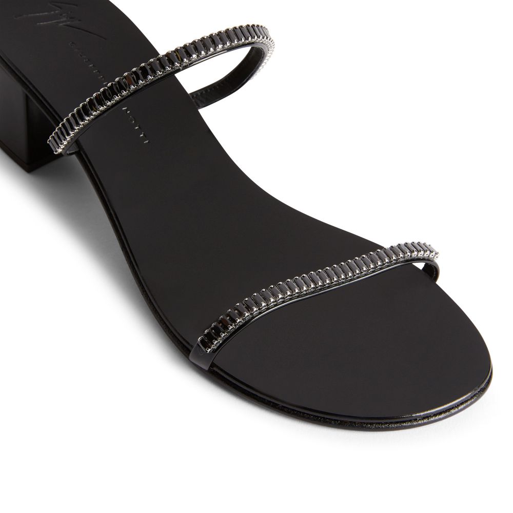 COLORFUL - Black - Sandals
