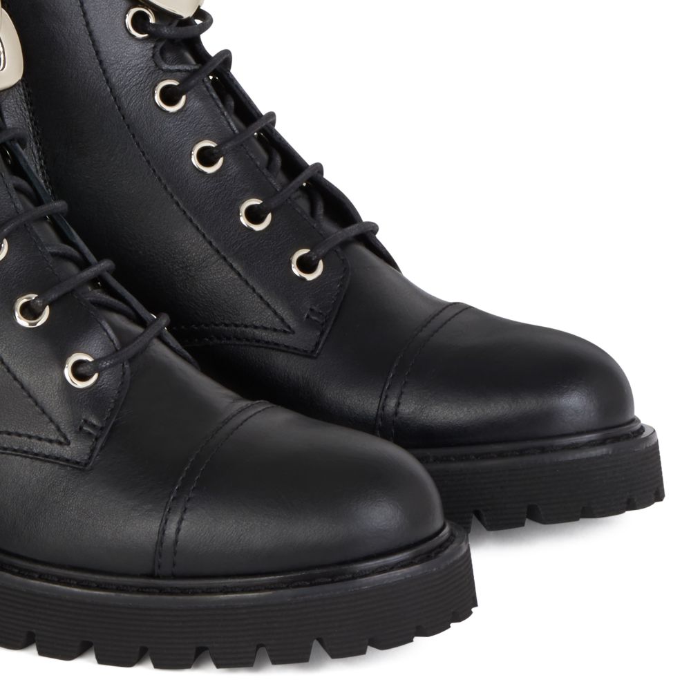 DETROIT - Black - Boots