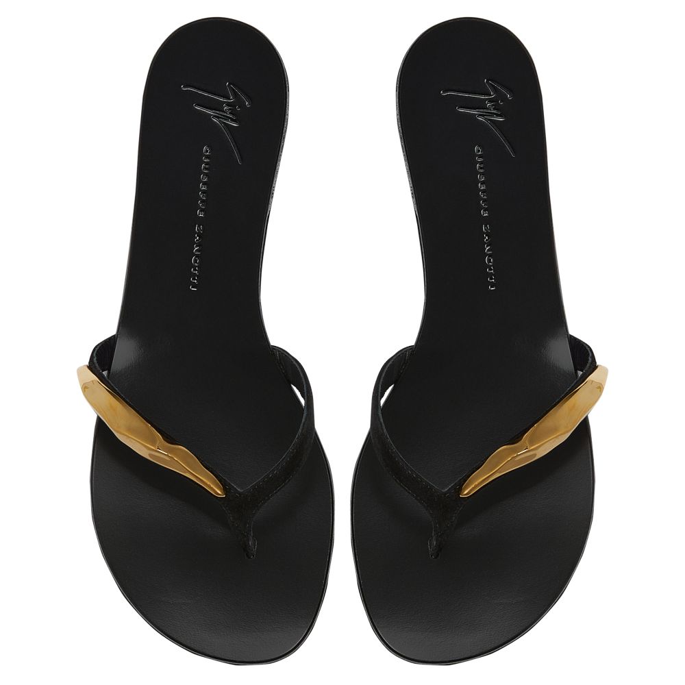 ANUBY - Black - Flats