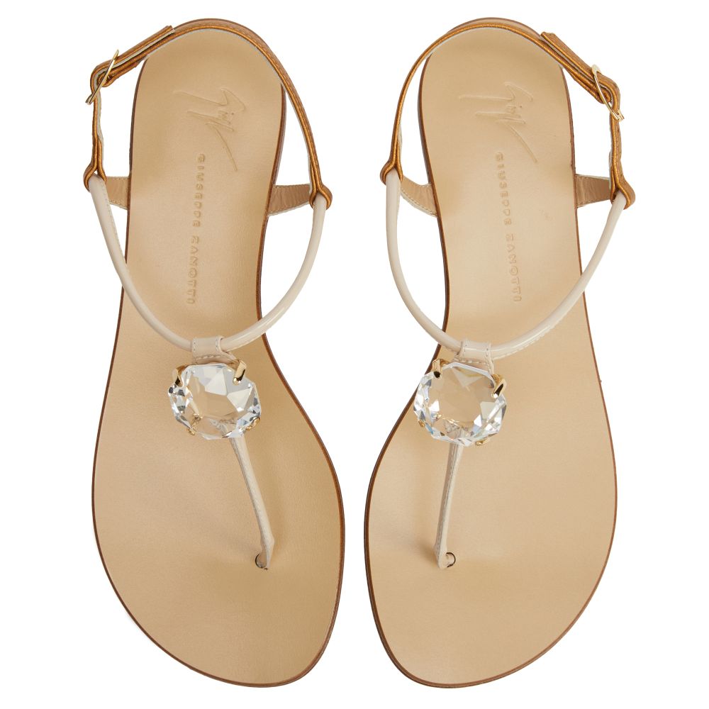 JELEENA - Beige - Flats