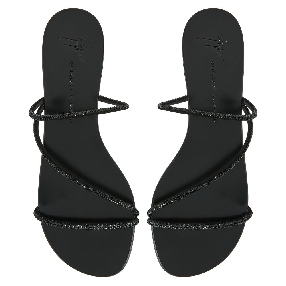 JULIANNE FLAT - Noir - Talons Plats