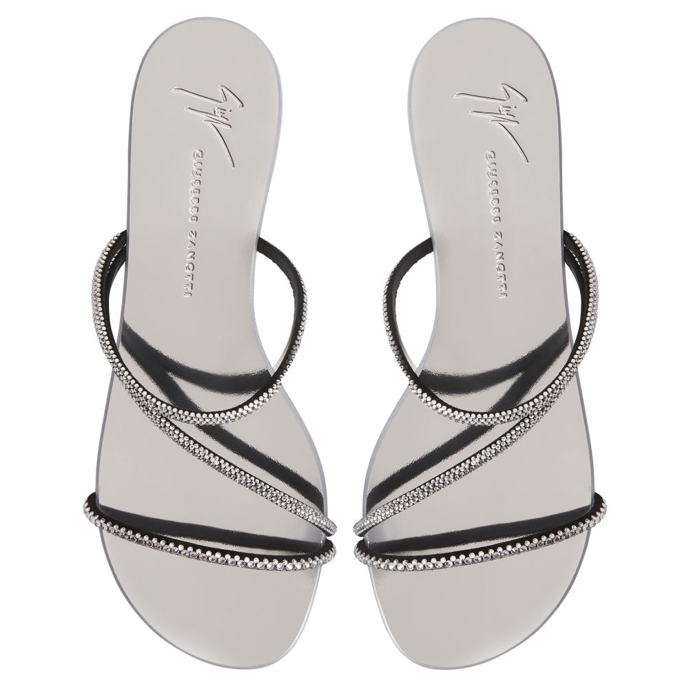 JULIANNE FLAT - Argent - Talons Plats