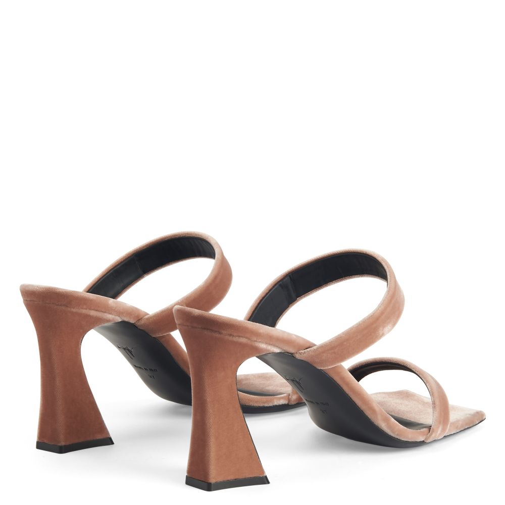 FLAMINIA - Brown - Sandals