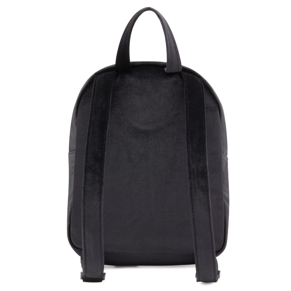 KILO XS - Black - Backpacks